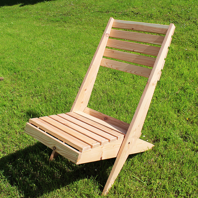 British Larch Garden Lazy Chair